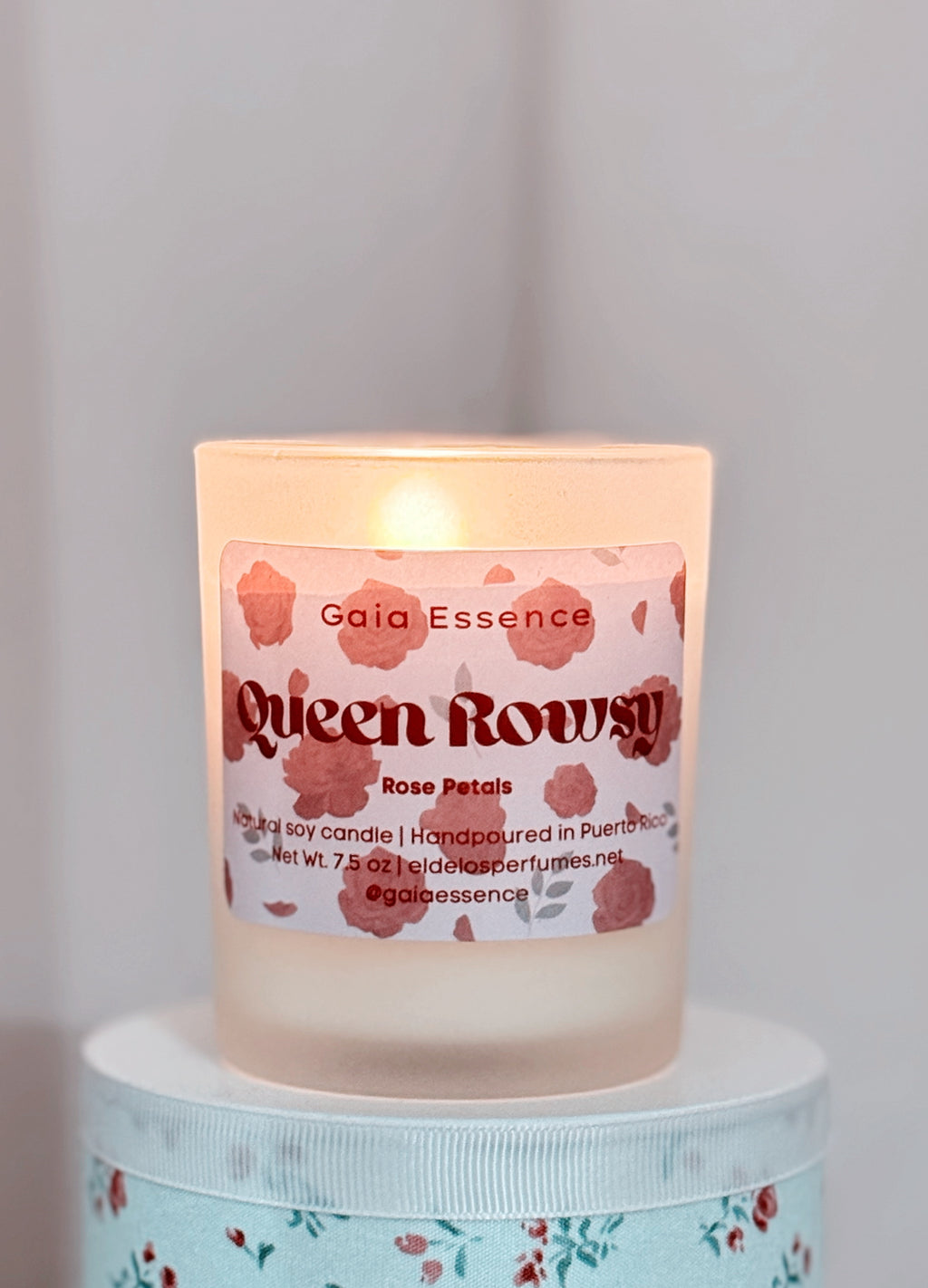 QUEEN ROWSY Candle - Rose Petals